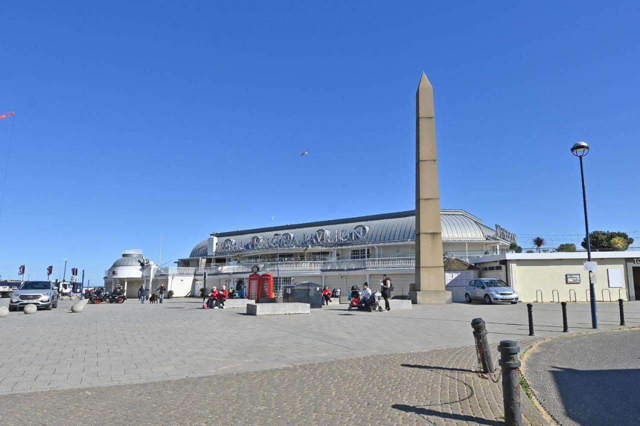 Spacious Designer 2Br Executive Apt, Near Beach & Marina, Central Location Ramsgate Exterior photo